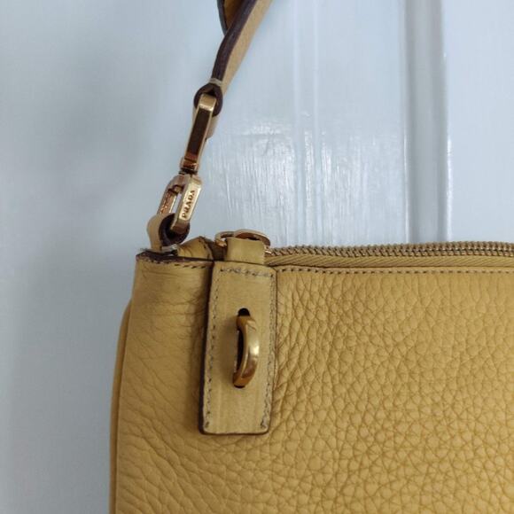 Vintage Authentic Prada Camel Leather Shoulder Bag - Picture 3 of 8